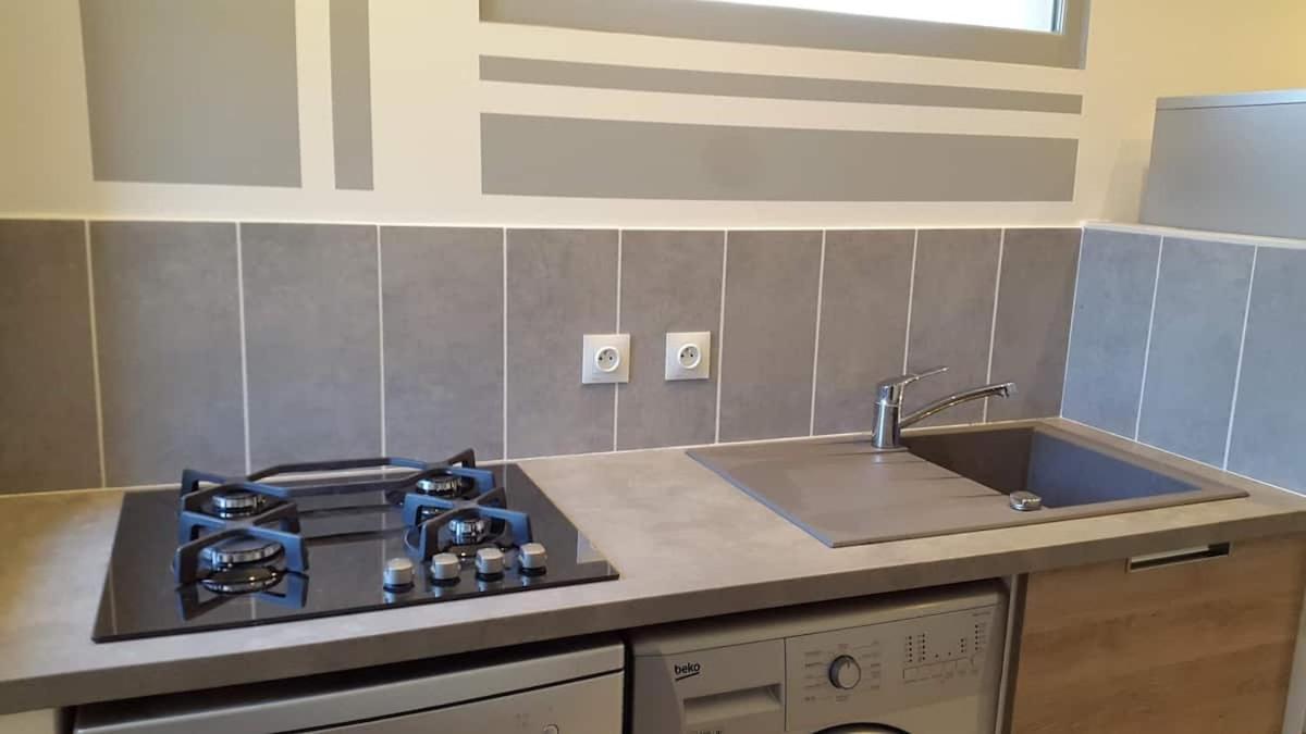 Studio Climatise Avec Terrasse Et Wi Fi . Apartman Saint-Marcel-lès-Valence Kültér fotó